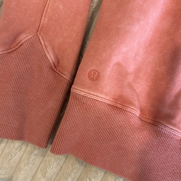 LULULEMON CREWNECK - Picture 3 of 3